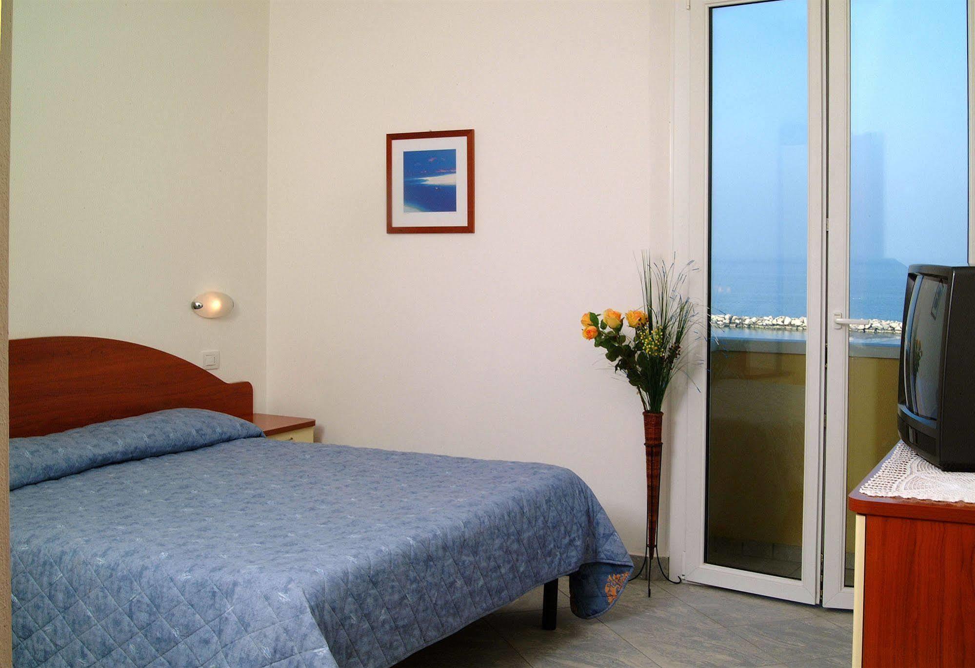 Residence Algarve Rimini Exterior foto
